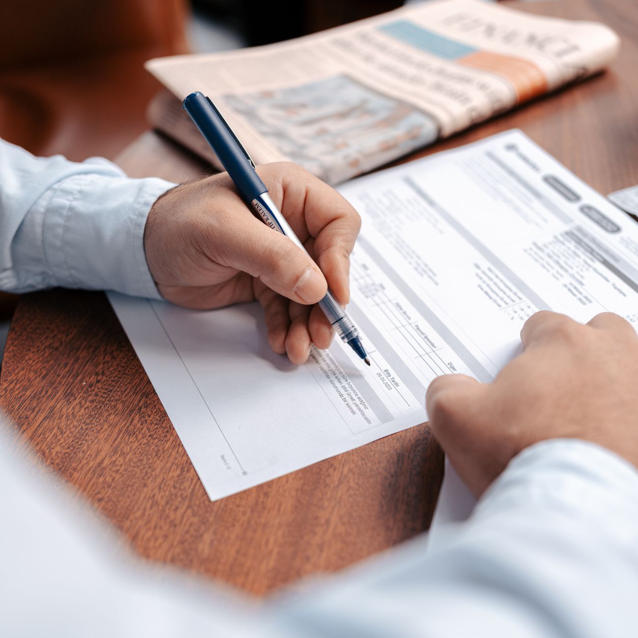 Financial dashboard for fashion business strategy